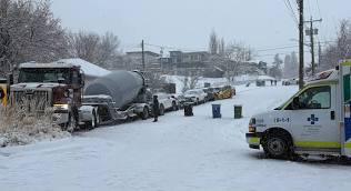 ❄️ Surprise Snowstorm Slows Calgary on November 24, 2025
